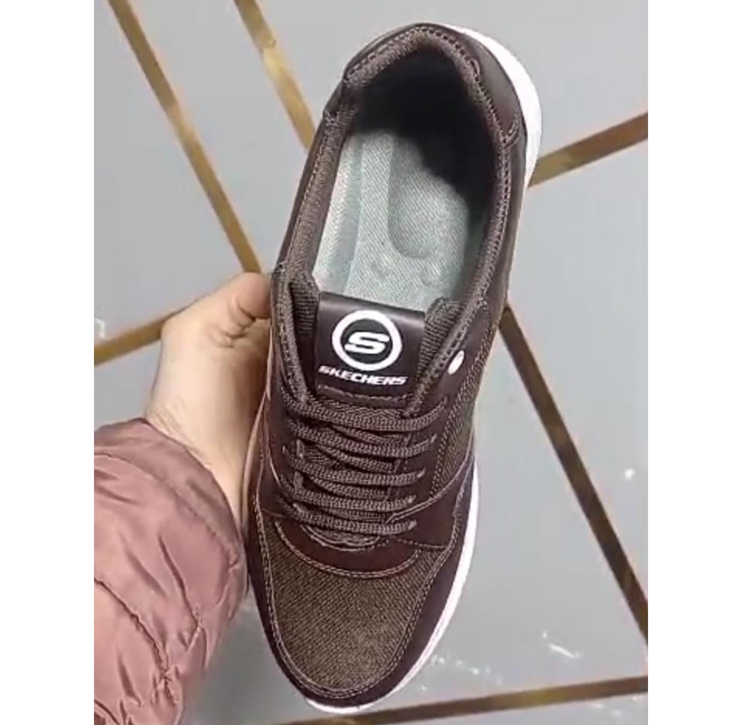 Skechers SKX-COMF-02
