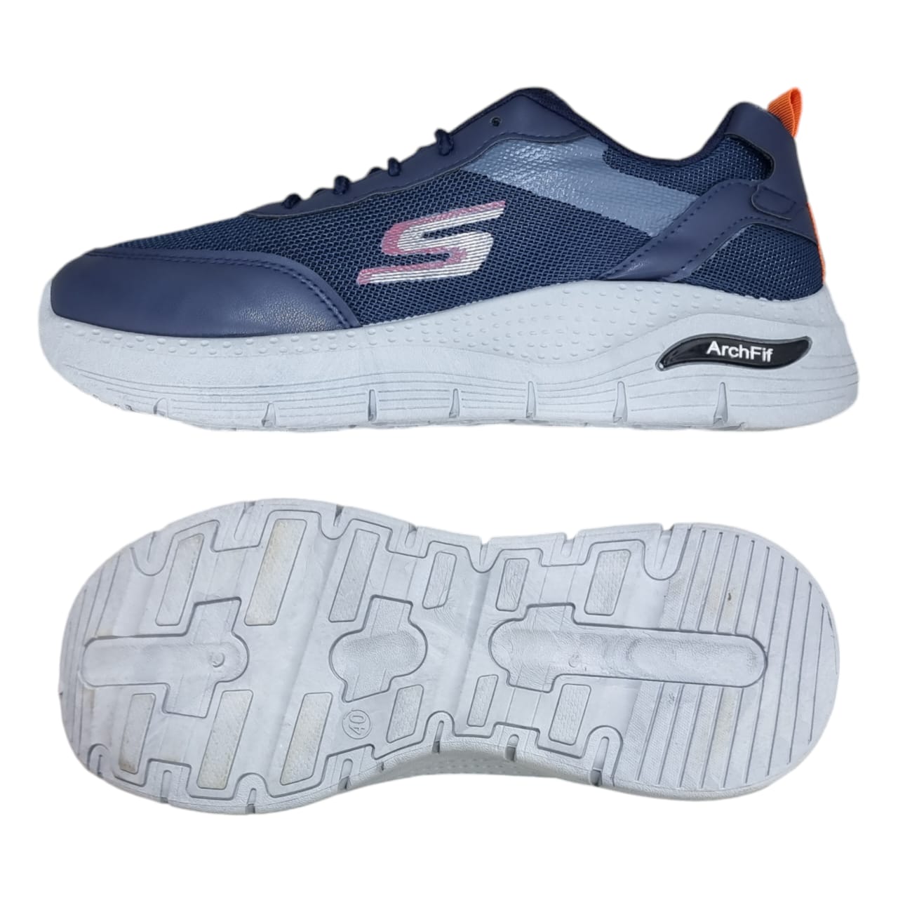 Skechers Nouveau Modèle "S"